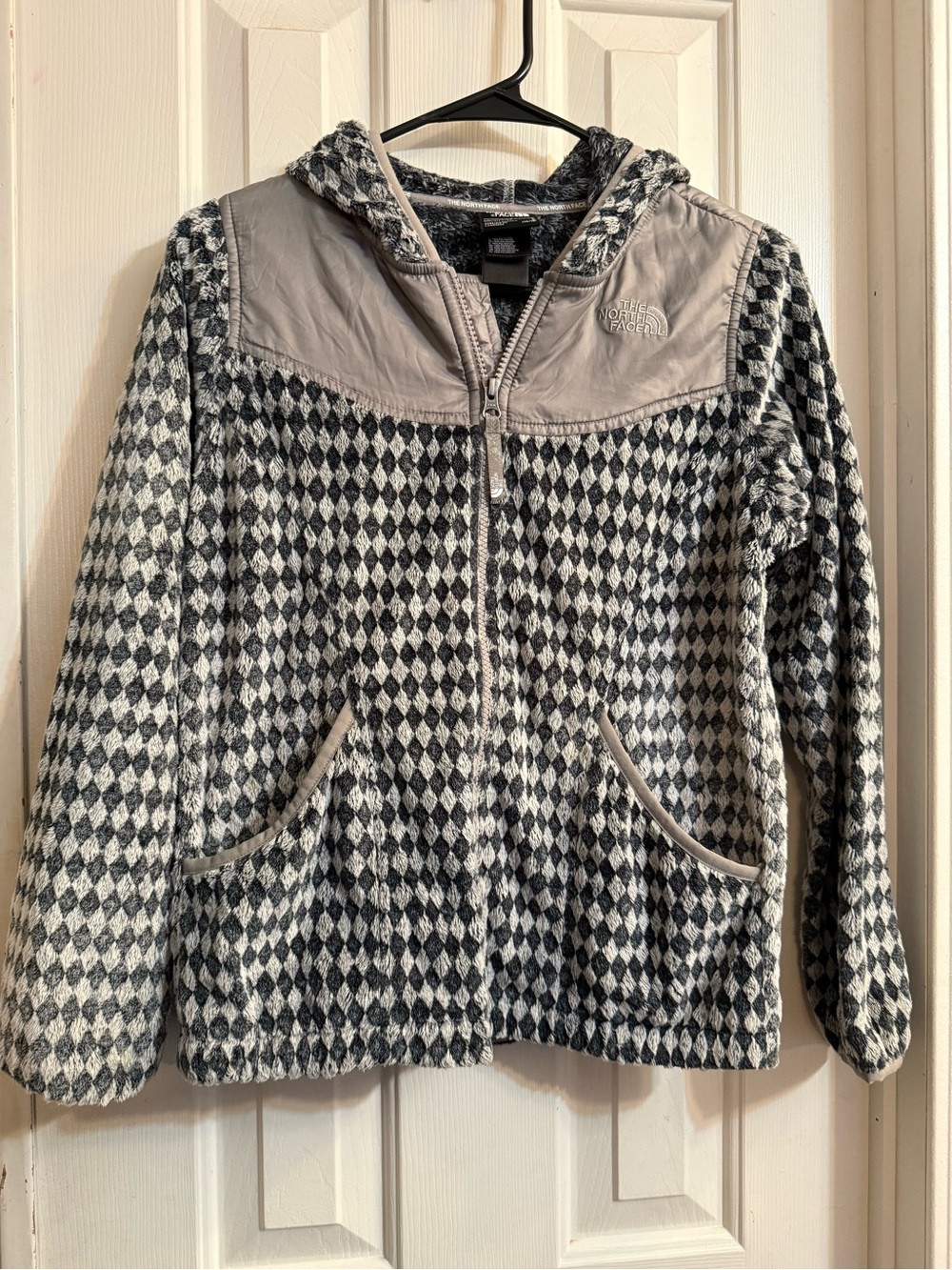The North Face Kids Gray & Black Diamond-Pattern Fleece Jacket with Hood